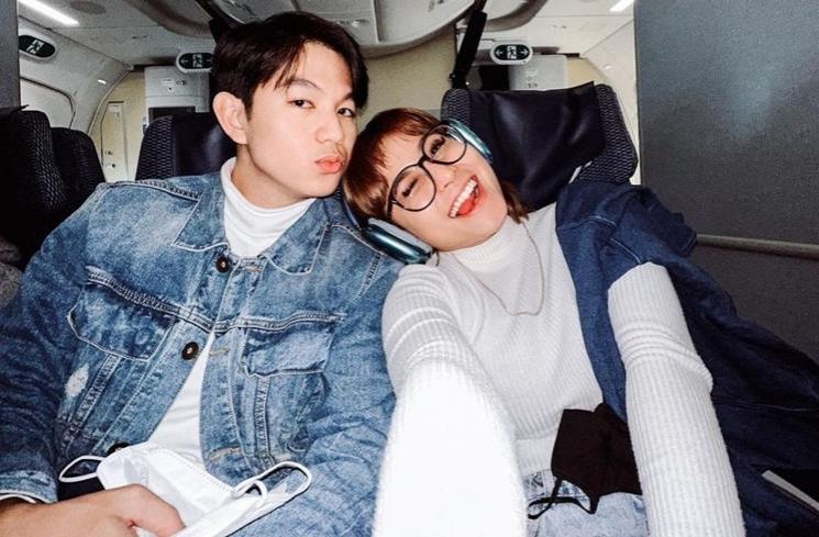 Momen Liburan Awkarin dan Alden ke Jepang (instagram/narinkovilda)