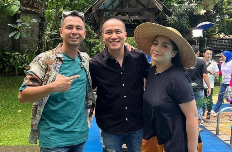 Artis Beberkan Kebaikan Raffi Ahmad. (Instagram/ressaherlambang)