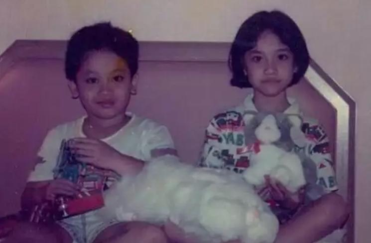 Potret Masa Kecil Bunga Citra Lestari (Instagram/@serba_serbi.djadoel)