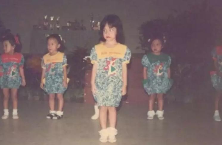 Potret Masa Kecil Bunga Citra Lestari (Instagram/@serba_serbi.djadoel)
