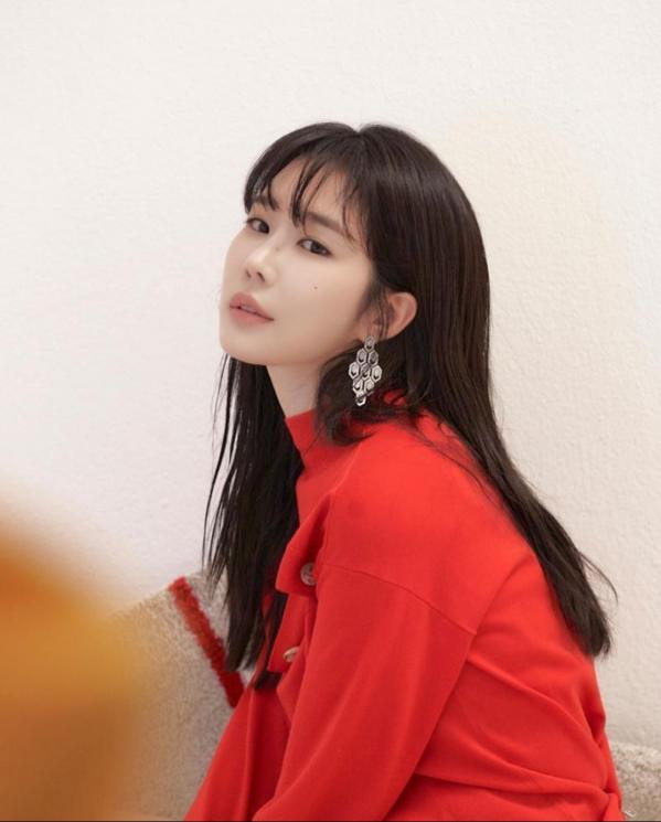 Artis Korea Bantu Korban Gempa Turki dan Suriah(Instagram/@yooinna065) 
