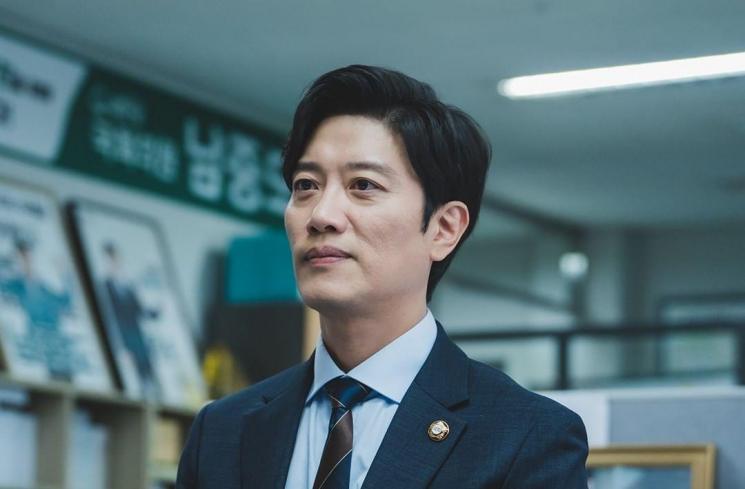 Drama Terbaru Park Hee Soon (Instagram/@sbsdrama.official)