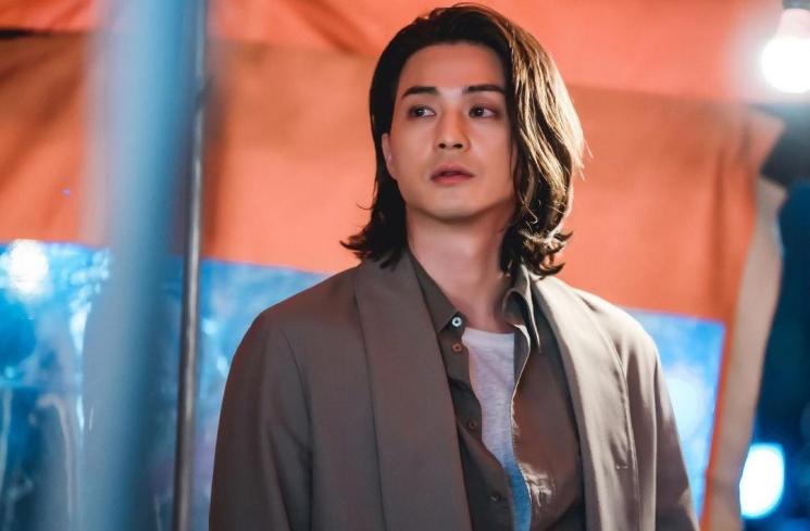 8 Potret Kim Ji Hoon Di Love To Hate You Drama Korea Barunya Dengan 