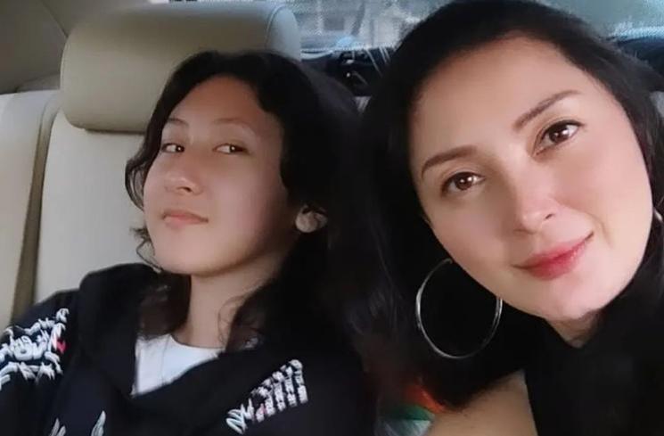 Potret Fara Miyako Emi Anak Bungsu Della Puspita (instagram/miyakoemi_leo)