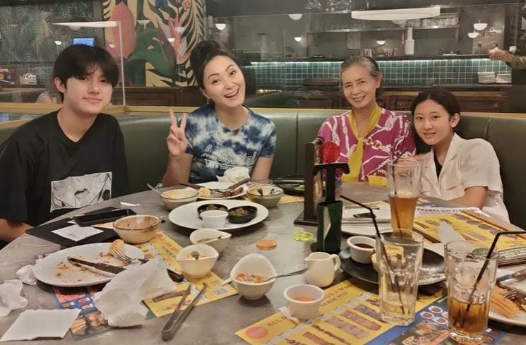 Potret Fara Miyako Emi Anak Bungsu Della Puspita (instagram/miyakoemi_leo)