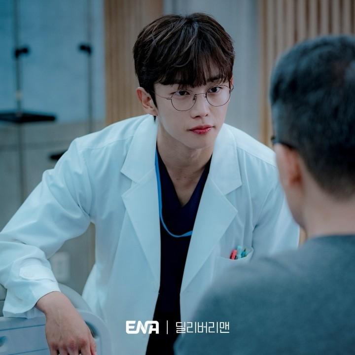 Adu Peran Pemain Drama Delivery Man (Instagram/@channel.ena.d)