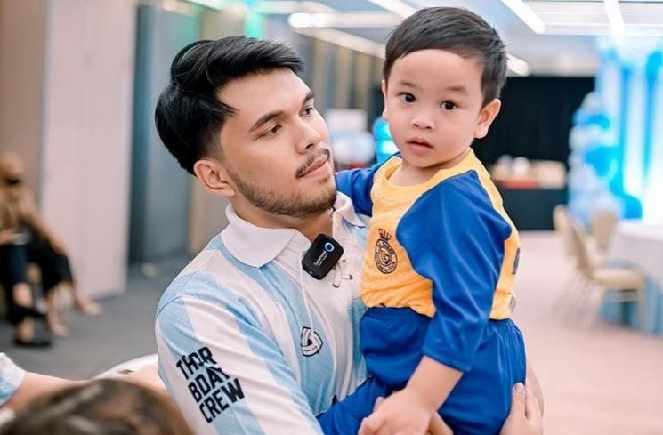 Penampilan Thariq Halilintar usai Turun 8 Kg (instagram/@thariqhalilintar)