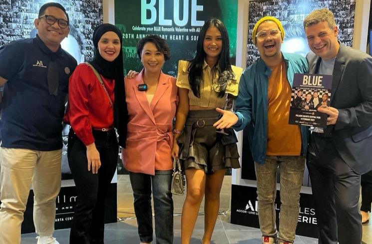 Momen Indra Bekti Perdana Jadi MC Usai Sembuh (Instagram/dhila_bekti)