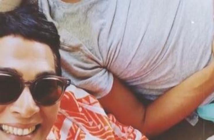Potret Oscar Lawalata dan pacar bulenya. (Instagram/@oscarlawalata)
