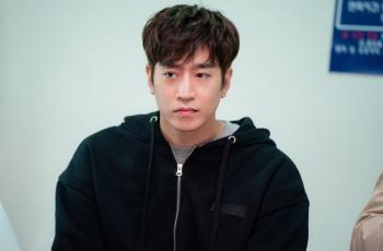 5 Drama Populer Eric Mun yang Lagi Ultah ke-44, Another Miss Oh Bikin Baper Parah