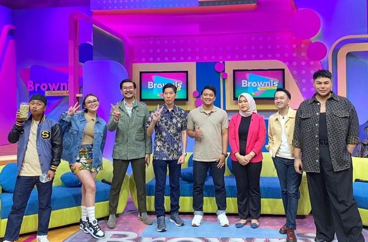 Amanda Manopo jadi host Brownis (Instagram/@brownis_ttv)