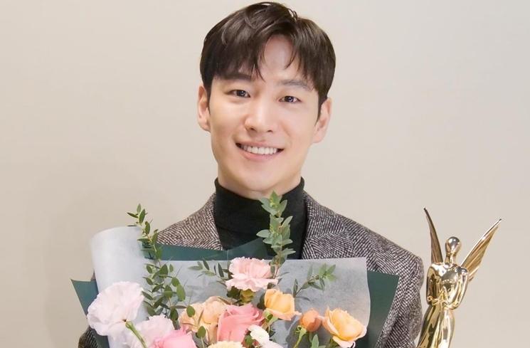 Fakta Menarik Lee Je Hoon (instagram/@leejehoon_official)