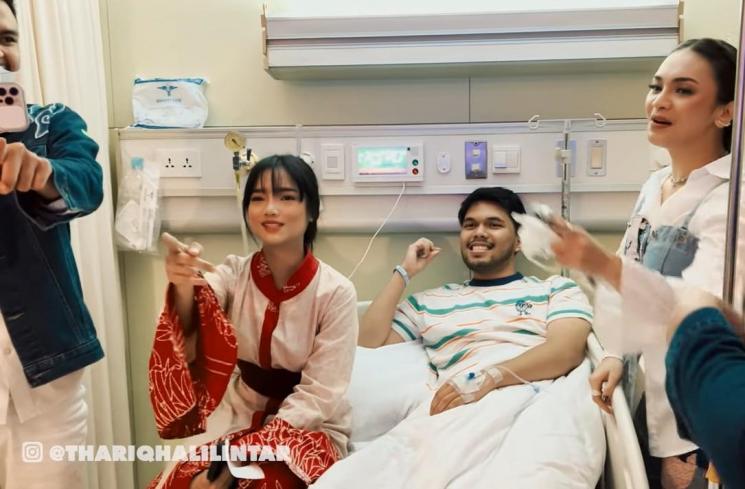 Momen Thariq Halilintar Dirawat di RS. (YouTube/Thariq Halilintar)
