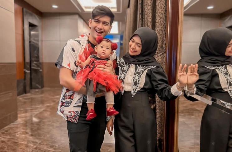Potret Anak Artis di Ultah Ameena (Instagram/riaricis1795) 