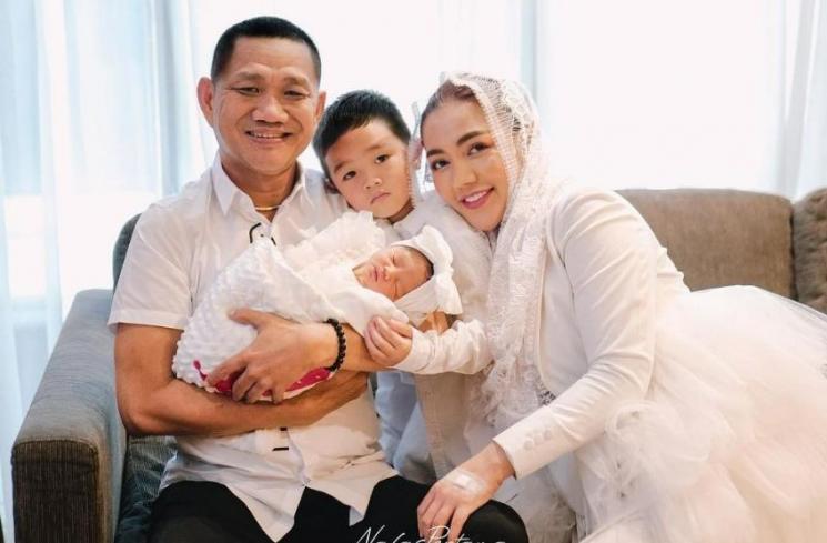 Momen Bella Shofie melahirkan anak kedua. (Instagram/bellashofie_rigan)