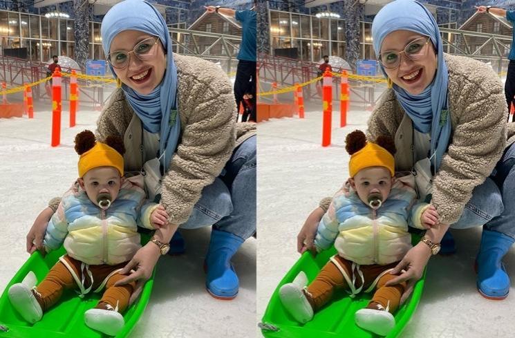 Potret Aldila Jelita Momong Anak (Instagram/dhila_bekti)
