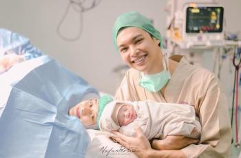 Dinda Hauw Melahirkan Anak Kedua: Wajah Baby Cakep Banget tapi Namanya Bikin Penasaran