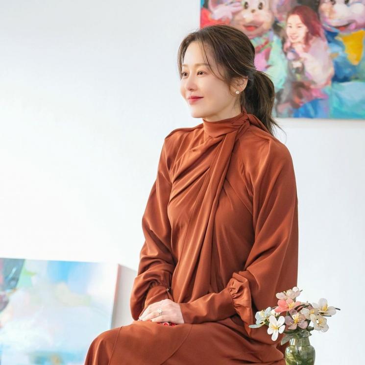 Drama Teranyar Go Hyun Jung (Instagram/@iokcompany)