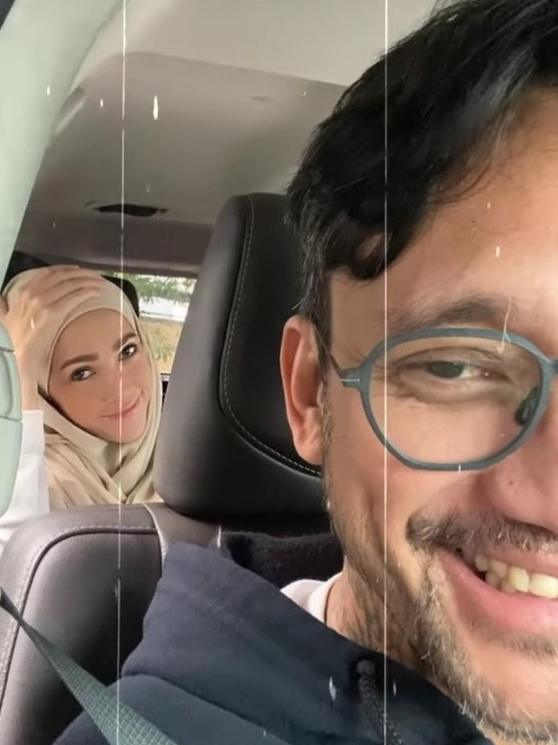 Potret Mieke Amalia Berhijab (Instagram/@t_orasudi_ro/@mieke_amalia) 