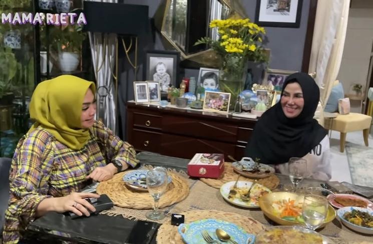 Rumah Mama Amy (YouTube Mama Rieta)