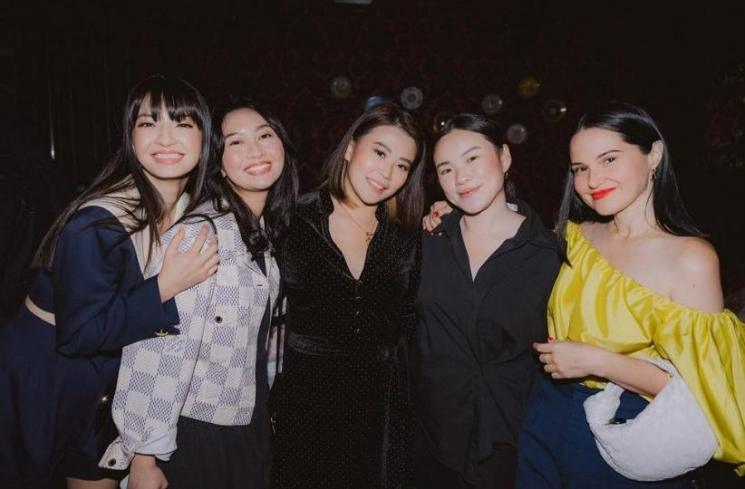 Potret ultah Raline Shah ke-38. (Instagram/ralinesyah)