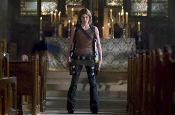 Sinopsis Resident Evil 2: Apocalypse, Milla Jovovich Terjebak di Kota Penuh Zombie