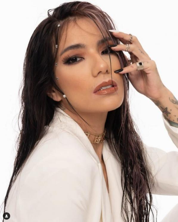 Artis terjerat narkoba saat sudah berkeluarga. (Instagram/@itssheilamj)