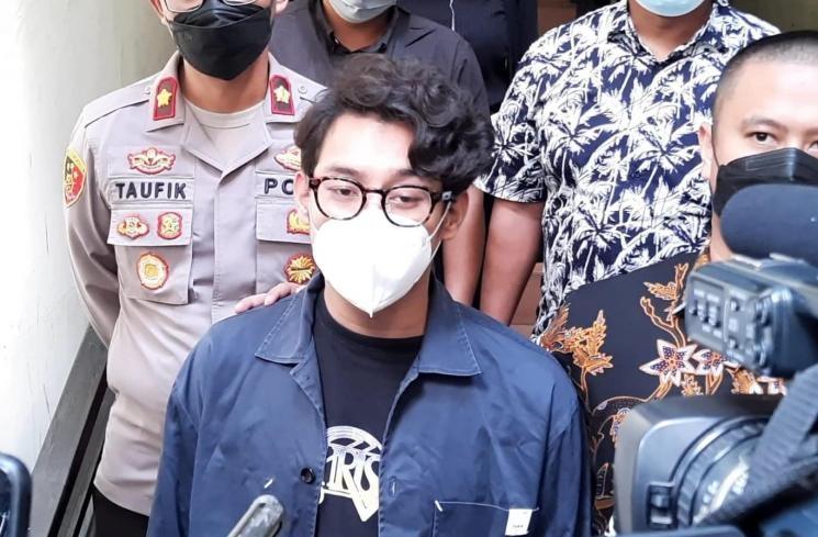 Artis terjerat narkoba saat sudah berkeluarga. (Matamata.com/Evi Ariska)