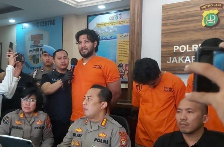 Artis terjerat narkoba saat sudah berkeluarga. (MataMata.com/Rena Pangesti)