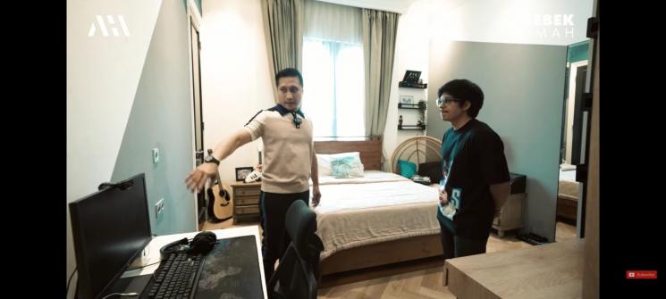 Rumah Arie Untung(YouTube/AH)
