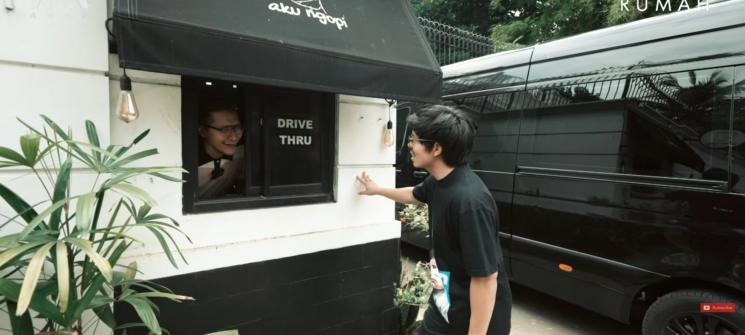 Rumah Arie Untung(YouTube/AH)