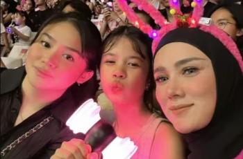 Posisi Duduk Mulan Jameela saat Konser BLACKPINK Bareng Anak Dikomentari: Berasa Nonton TV di Rumah