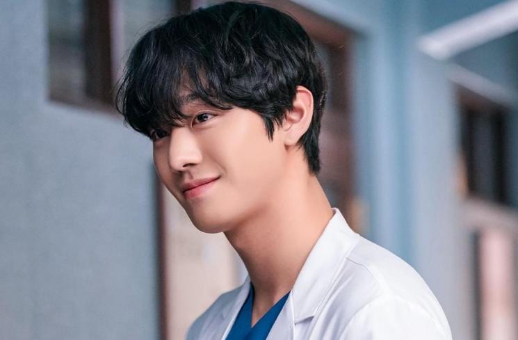 Adu Peran Pemain Drama Dr. Romantic 3 (Instagram/@sbsdrama.official)