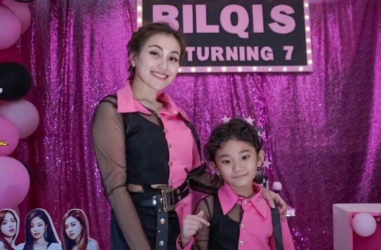 Pesta Ultah Anak Artis Bertema Kpop (Instagram/ayutingting92) 