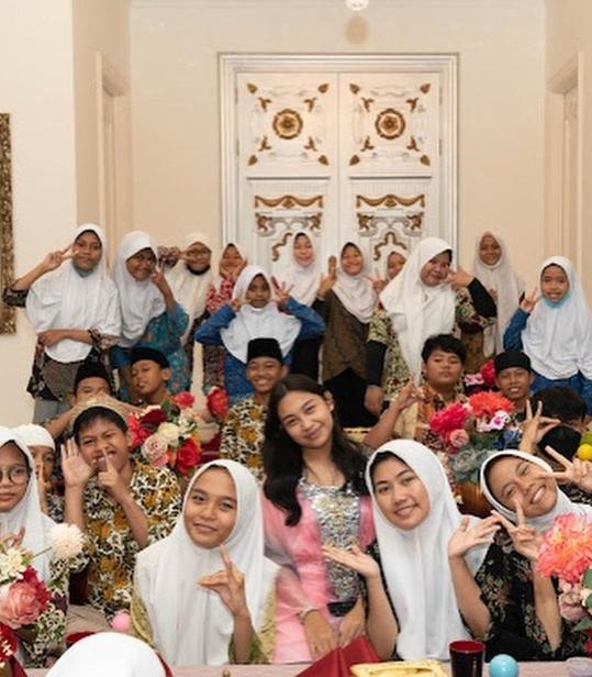 Potret Ulang Tahun ke-17 Khirani Anak Mayangsari. (Instagram/mayangsari_official) 