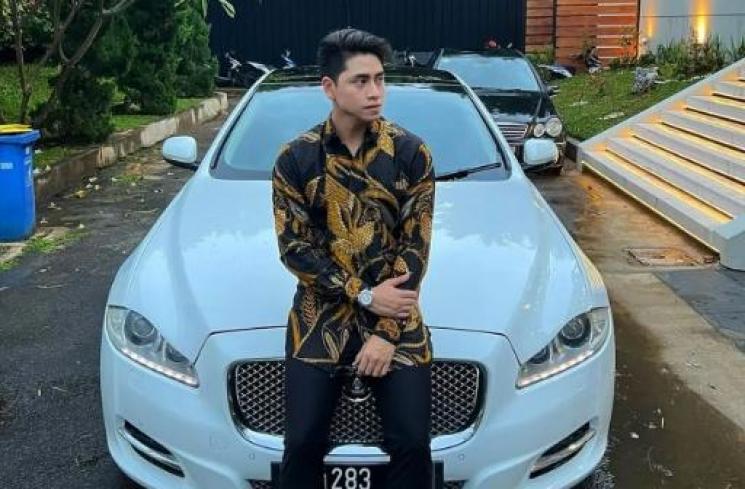 Anak Artis Terlibat Kecelakaan Mobil. (Instagram/athallanaufal7)