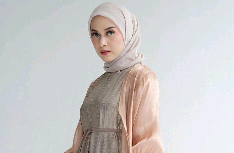 Ratu FTV yang kini berhijab (Instagram/@ninazatulini22)