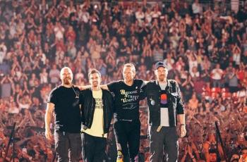 7 Lagu Coldplay Terbaik, Nantikan Konsernya di Indonesia!