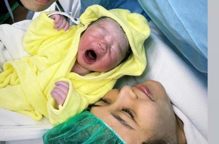 Potret Rinni Wulandari Melahirkan Anak Kedua. (Instagram/@rinni_w) 
