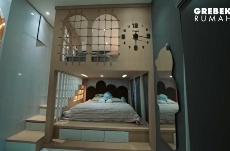 Potret Rumah 1 Hektar Putra Siregar. (YouTube/AH)