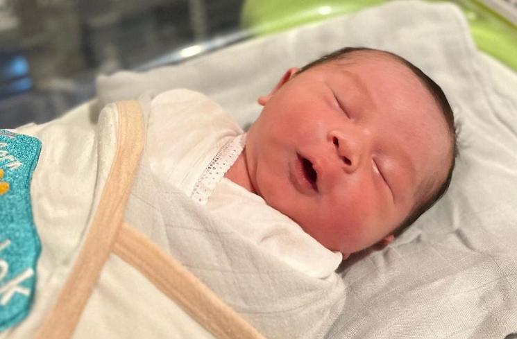 Potret Rinni Wulandari Melahirkan Anak Kedua. (Instagram/@rinni_w) 