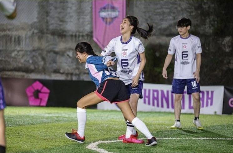 Potret Keisya Levronka Main Sepak Bola (instagram/keisyalevronka)