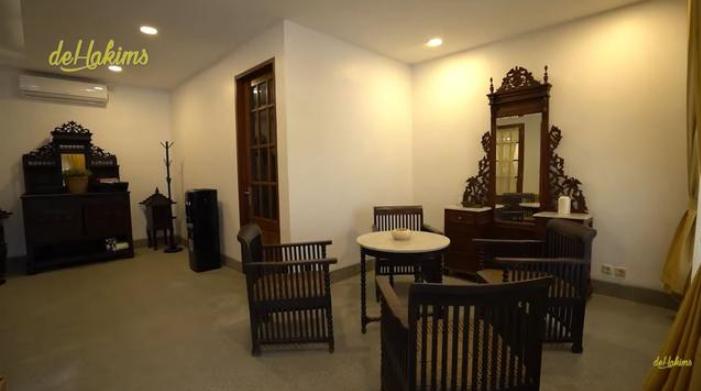 Potret Pendopo di Rumah Soimah (YouTube/deHakims)