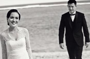 Resmi Gugat Cerai Suami, Shandy Aulia Masih Pajang Foto Anniversary