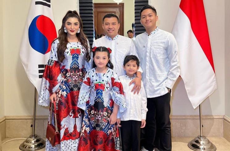Artis Rayakan Ultah Anak di Panti Asuhan. (Instagram/@ashanty_ash) 