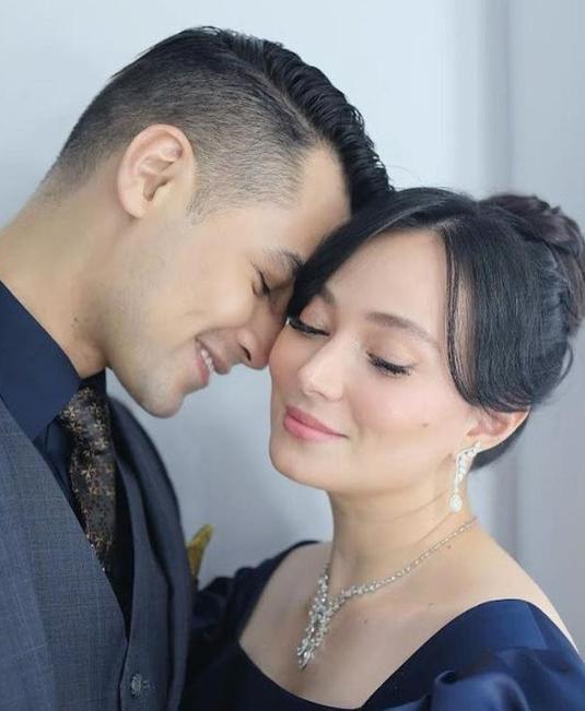 Artis Nikah Tanpa Restu Orang Tua. (Instagram/asmirandah88)