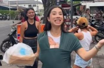 9 Momen Jennifer Bachdim Bagi-bagi Takjil, Toleransinya Diacungi Jempol