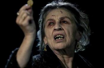 Sinopsis Drag Me to Hell, Pinjamannya Ditolak Seorang Nenek Kirim Kutukan pada Pegawai Bank