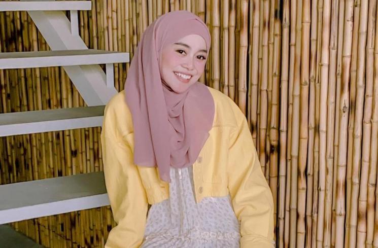 Potret Gamis Lesti Kejora (Instagram/lestykejora) 