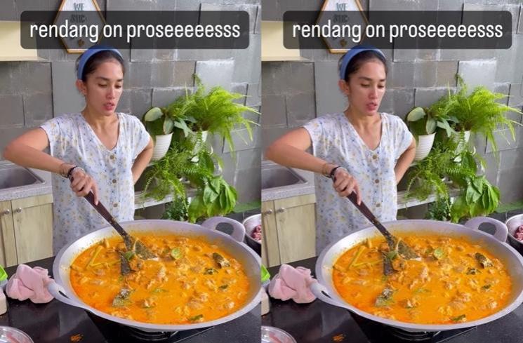 Potret Ussy Sulistiawaty Masak Besar saat Lebaran (instagram/ussypratama)